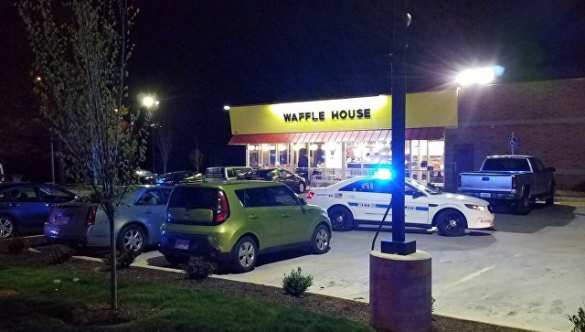 В США голый стрелок убил трёх человек (ФОТО) | Русская весна