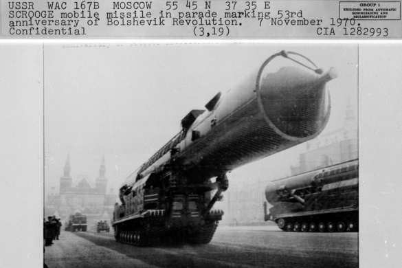 ЦРУ рассекретило шпионские фотоснимки техники с советских парадов (ФОТО) | Русская весна