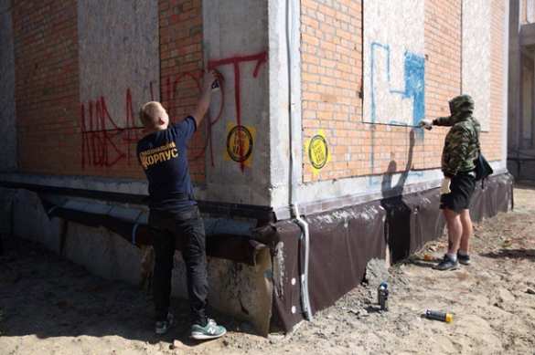 Конфликт из-за «Интера»: Под Киевом произошли столкновения неонацистов и полиции (ФОТО) | Русская весна