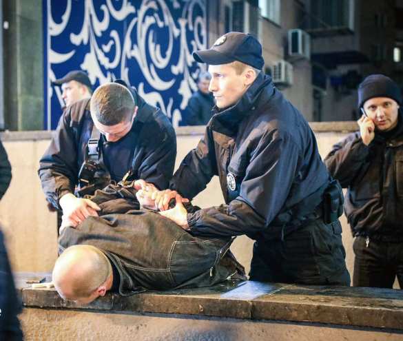 Украинский мир: В центре Киева произошла стрельба, есть раненый (ФОТО) | Русская весна