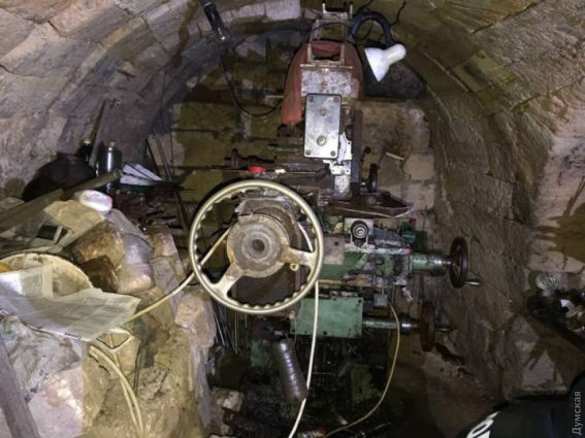 Полицейские нашли у стрелка из Одессы мастерскую оружия (ФОТО) | Русская весна