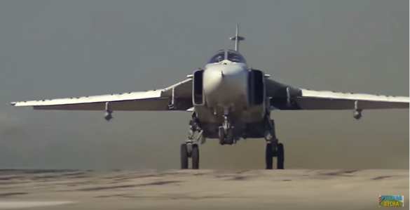 Грозная «птица» ВКС России: камеры сняли выполнение боевой задачи Су-24 в Сирии (ВИДЕО, ФОТО) | Русская весна