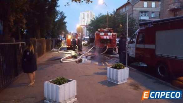 Пожар в киевском суде: сгорели важные уголовные дела (ФОТО, ВИДЕО) | Русская весна