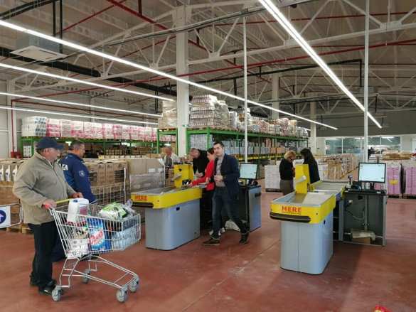 Российский магазин в Германии вызвал невероятный ажиотаж (ФОТО, ВИДЕО) | Русская весна