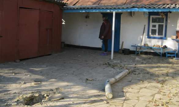 Разрушенные дома и снаряды во дворах: последствия пожара на складе боеприпасов в Сватово (ФОТОЛЕНТА) | Русская весна