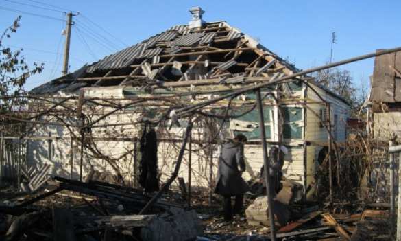 Разрушенные дома и снаряды во дворах: последствия пожара на складе боеприпасов в Сватово (ФОТОЛЕНТА) | Русская весна