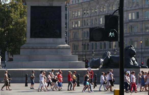 Их нравы: человечки на светофорах в Лондоне стали геями (+ФОТО) | Русская весна