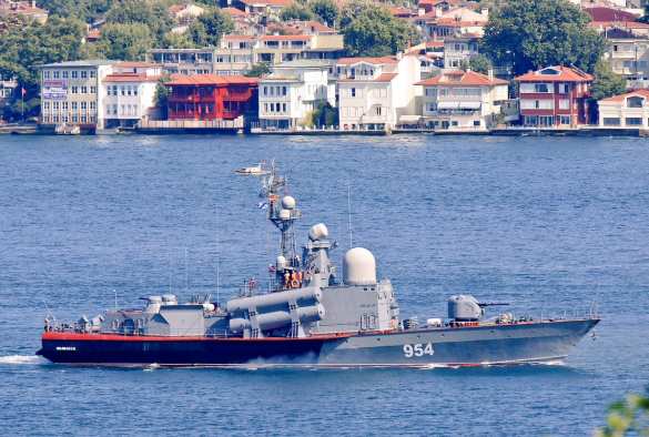 Русский «Тарантул» с ракетами «Москит» прибыл в Сирию, а «Калибры» вернулись в Севастополь (ВИДЕО, ФОТО) | Русская весна