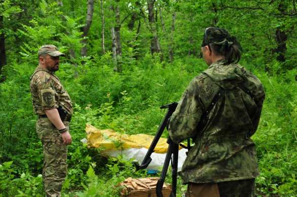 Полиция ЛНР обнаружила крупный тайник украинских диверсантов (ФОТО, ВИДЕО) | Русская весна