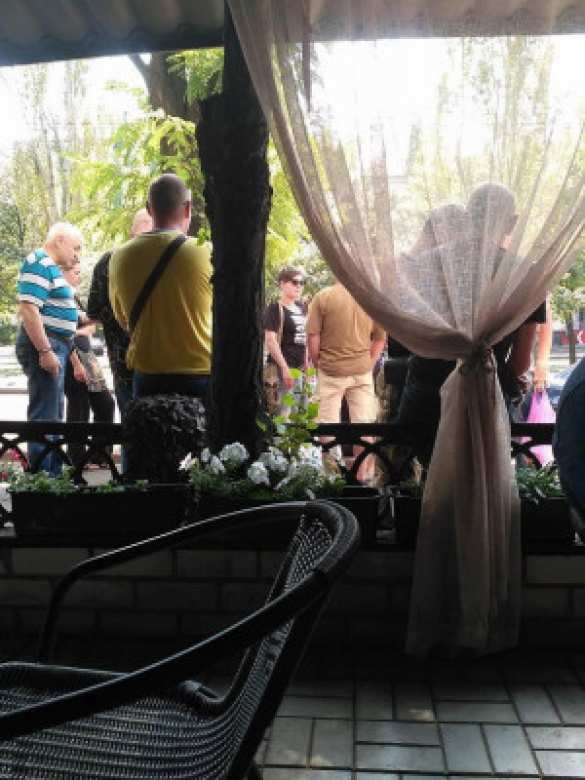 Бесчинства неонацистов: «Азов» сорвал презентацию «Украинского контекста ста дней Трампа» (ВИДЕО, ФОТО) | Русская весна