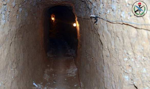 Армия Сирии взорвала большой туннель и штаб боевиков под Дамаском (ФОТО, ВИДЕО) | Русская весна