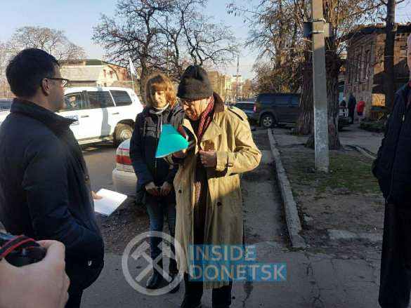 Куратор от ОБСЕ приехал к украинским военнопленным в ДНР (ФОТО, ВИДЕО) | Русская весна