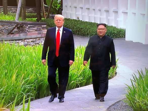 Исторический момент: Ким Чен Ын встретился с Трампом (ФОТО, ВИДЕО) | Русская весна