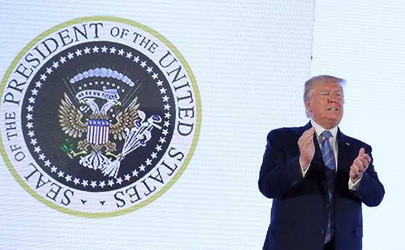 Неожиданно: двуглавый орёл появился на печати президента США (ФОТО, ВИДЕО) | Русская весна