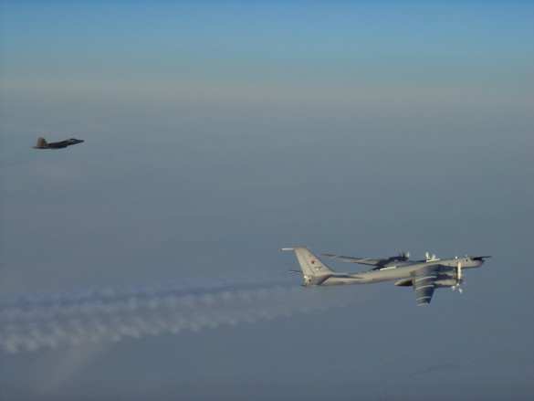 Российские Ту-142 пролетели над американским военным лагерем (+ФОТО, ВИДЕО) | Русская весна