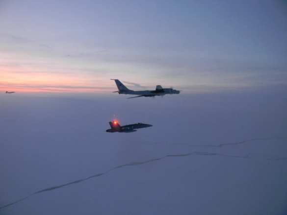 Российские Ту-142 пролетели над американским военным лагерем (+ФОТО, ВИДЕО) | Русская весна