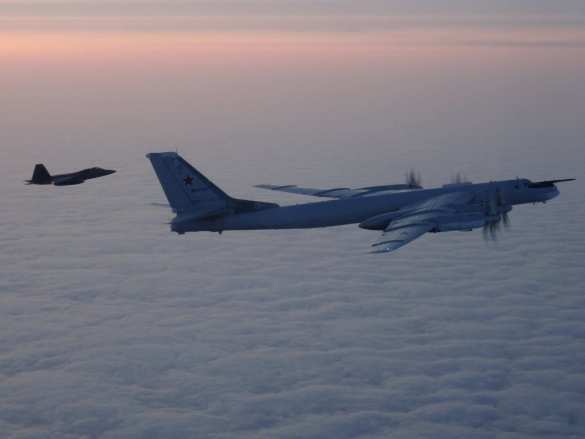 Переполох у Аляски: в Минобороны ответили на заявление армии США о «перехвате» Ту-95 (ФОТО) | Русская весна