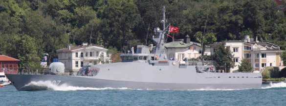 Опубликованы кадры, как турецкие военные корабли сопровождают российский фрегат «Адмирал Григорович» (ФОТО, ВИДЕО) | Русская весна