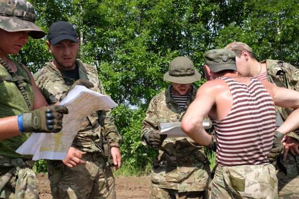 «Надо закончить дело, начатое в 2014»: Добровольцы Донбасса провели масштабные учения (ФОТО, ВИДЕО) | Русская весна