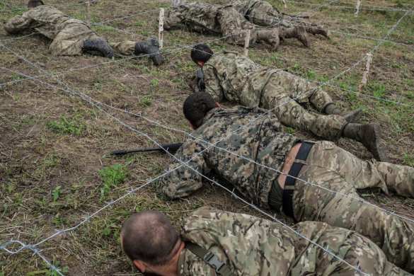 «Надо закончить дело, начатое в 2014»: Добровольцы Донбасса провели масштабные учения (ФОТО, ВИДЕО) | Русская весна