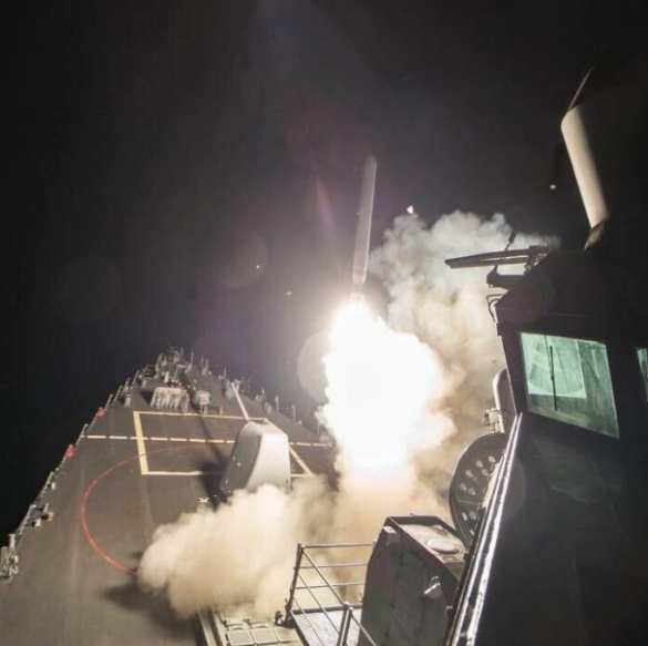 СРОЧНО: США публикуют кадры ракетных ударов по Сирии (+ФОТО, ВИДЕО) | Русская весна