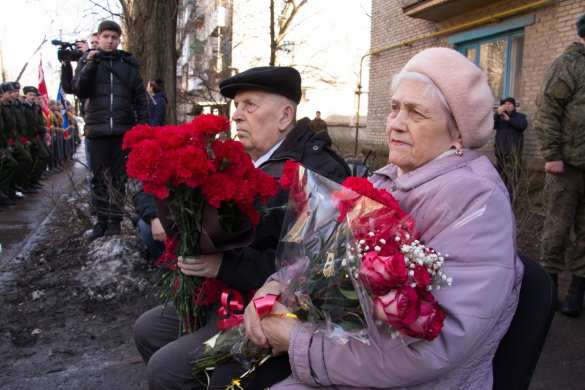 В Донецке провели парад для одного ветерана (ФОТО, ВИДЕО) | Русская весна