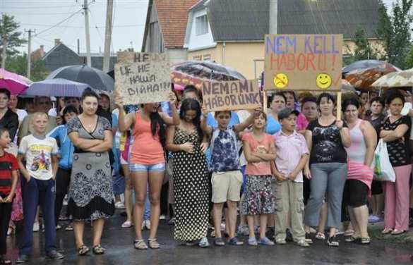Закарпатье: венгерский бунт продолжается (фото) | Русская весна