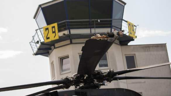 Военный вертолет врезался в башню аэропорта в Германии (ФОТО, ВИДЕО) | Русская весна