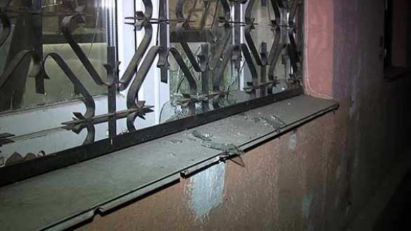 Привет из «АТО»: в Виннице гранатой взорвали салон красоты (ФОТО) | Русская весна