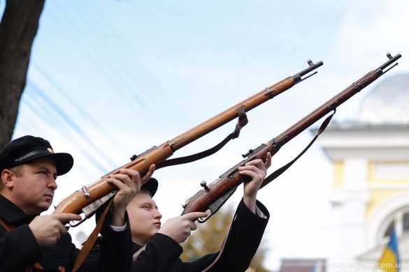 В Виннице открыли памятник Симону Петлюре (+ФОТО) | Русская весна