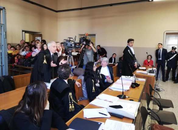 «Весь местный хутор на месте», — в сетях иронизируют над судом «патриота» в Италии (ФОТО) | Русская весна