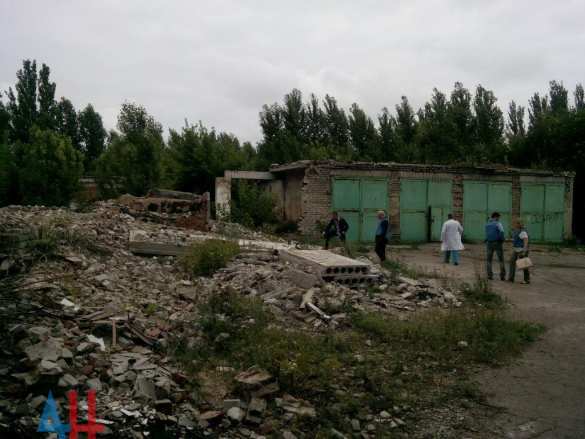 Украинские войска возобновили обстрел поселка Октябрьский в Донецке (ФОТО) | Русская весна