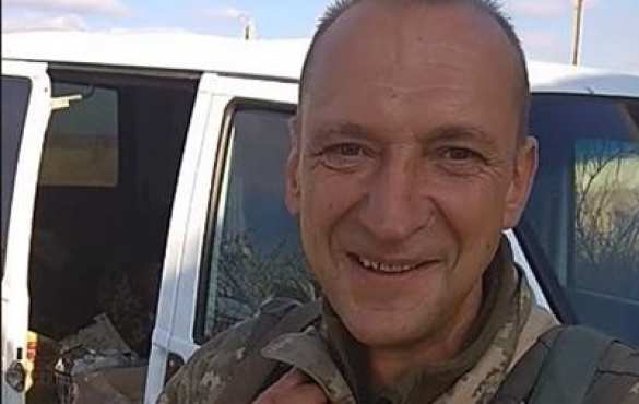 Военная машина ВСУ провалилась в озеро, есть погибший (ФОТО, ВИДЕО) | Русская весна