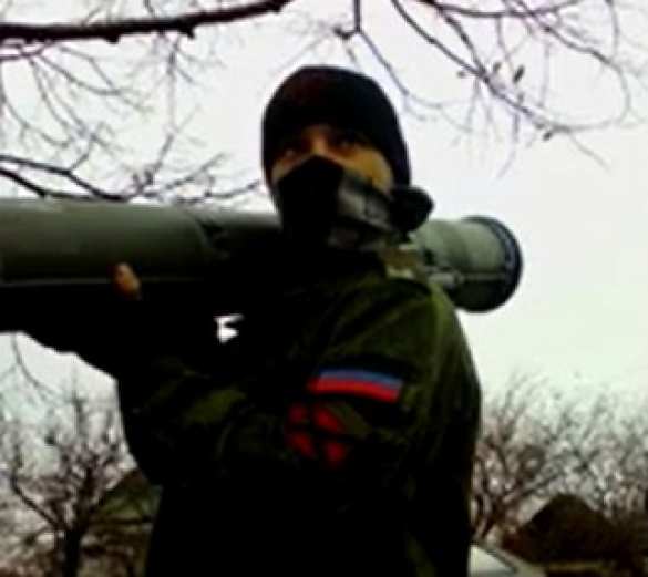 Украинская армия постоянно обстреливает жилые районы ДНР (видео) | Русская весна