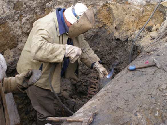 О людях, которые не давали Донецку умереть от жажды под жестокими артобстрелами (ФОТО) | Русская весна