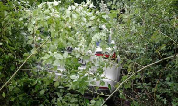 На таран: рвавшийся в Европу украинец снес шлагбаум и сбил пограничника (ФОТО) | Русская весна