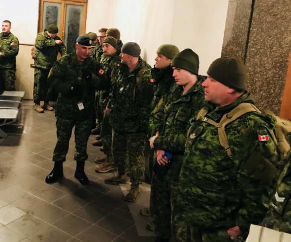 Канада отправила новую партию военных инструкторов на Украину (ФОТО) | Русская весна