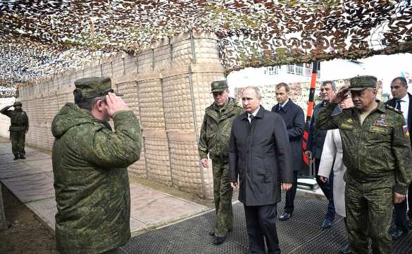 Полный разгром «вражеских» сил: Владимир Путин оценил мощь Армии России на манёврах «Восток-2018» (ФОТО, ВИДЕО) | Русская весна