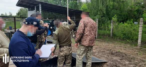 Банда офицеров ВСУ похитила из воинской части топливо на миллионы гривен (ФОТО) | Русская весна