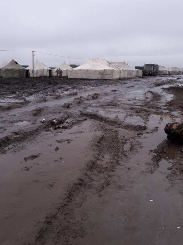 «Аспирантура» НАТО: полигон ВСУ утонул в грязи (ФОТО, ВИДЕО) | Русская весна