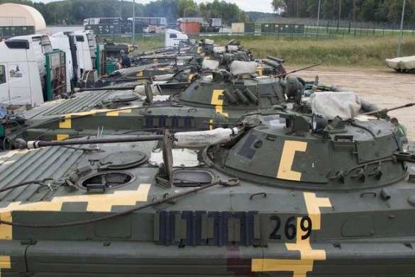 Зрада: украинским карателям придётся изображать русских на учениях НАТО (ФОТО) | Русская весна