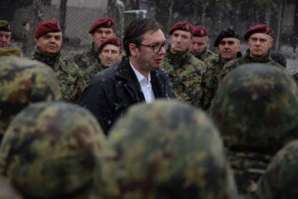 Угроза войны в Косово: Президент Сербии приехал на базу спецназа (ФОТО) | Русская весна