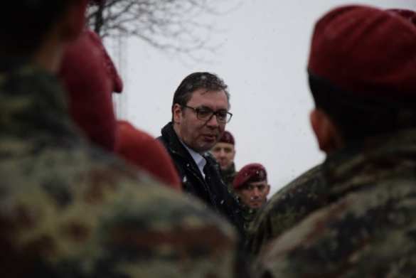 Угроза войны в Косово: Президент Сербии приехал на базу спецназа (ФОТО) | Русская весна