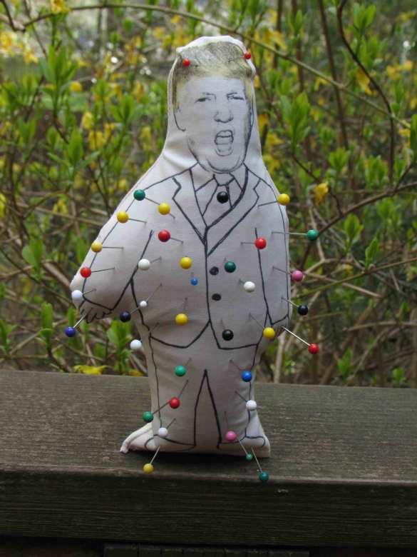 Прогрессивные сторонники Хиллари заказывают куклы-вуду Трампа (ФОТО) | Русская весна