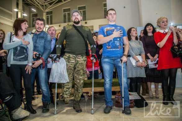 Украинских карателей-инвалидов показали на фотовыставке «Победители» в Киеве (ФОТО) | Русская весна