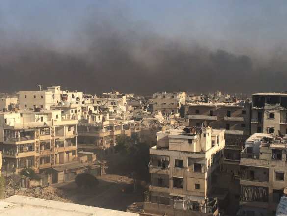 «Майдан» в Алеппо: боевики жгут шины, чтобы спрятаться от российской авиации (ФОТО, ВИДЕО) | Русская весна