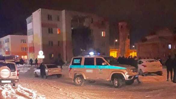 СРОЧНО: В Белгородской области в четырёхэтажке прогремел взрыв, обрушилась стена (ФОТО, ВИДЕО) | Русская весна