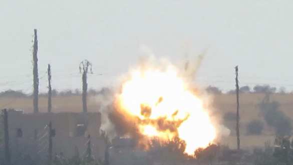 Взрыв Хаммера курдов YPG Наступление США на ИГИЛ захлебывается в крови: 135 курдских ополченцев убиты в Сирии за 3 дня (ВИДЕО, ФОТО 18+) | Русская весна