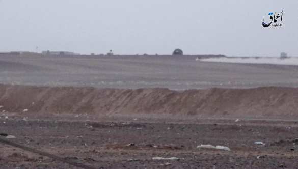 ИГИЛ публикует кадры: смертник атакует американо-иорданскую военную базу (ФОТО, ВИДЕО) | Русская весна