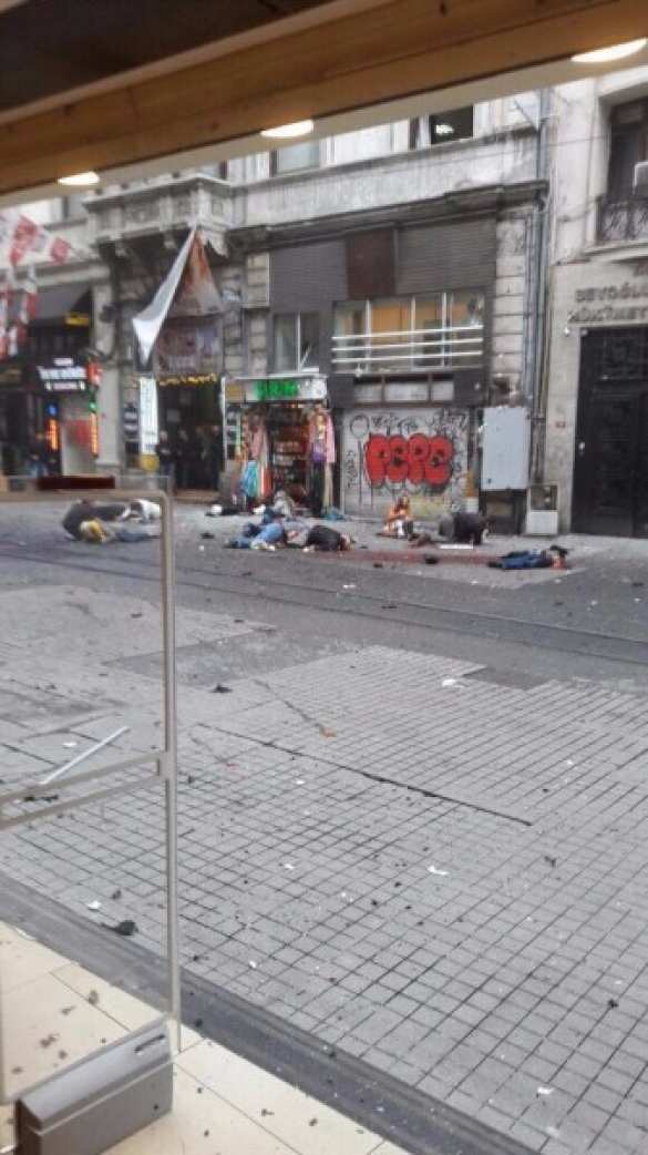 СРОЧНО: Теракт в центре Стамбула — есть погибшие (ФОТО+ВИДЕО) | Русская весна